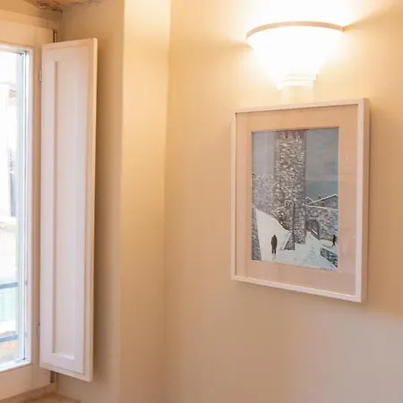 Rocca Del Dimore * 特拉西梅诺湖畔帕西尼亚诺