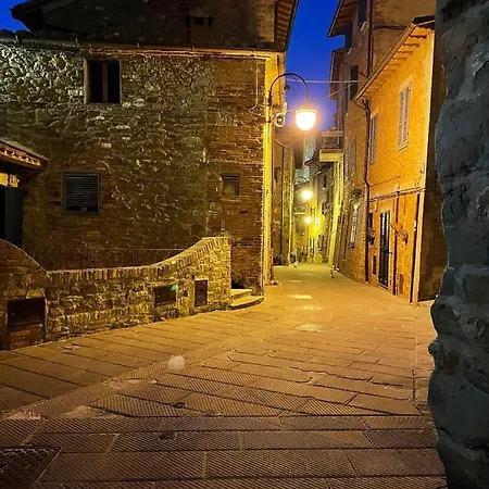 公寓 Rocca Del Dimore 特拉西梅诺湖畔帕西尼亚诺