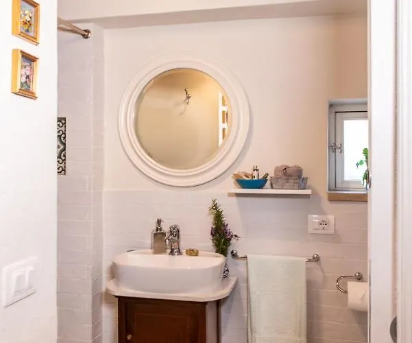 Rocca Del Dimore * パッシニャーノ・スル・トラジメーノ